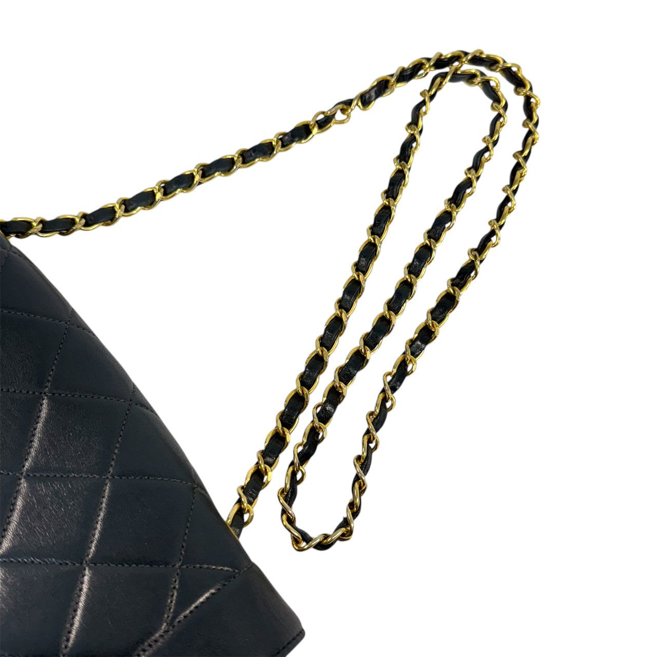 CHANEL ダイアナ マトラッセ チェーンショルダー ラムスキン ブラック