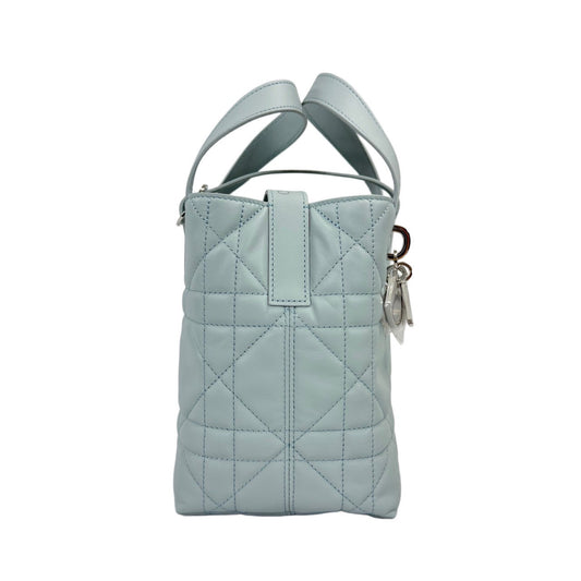 Christian Dior Toujours バーティカル トートバッグ スモール マクロカナージュ カーフスキン ペールブルー