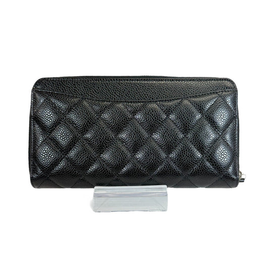 CHANEL キャビアスキン　マトラッセ ラウンドファスナー 長財布