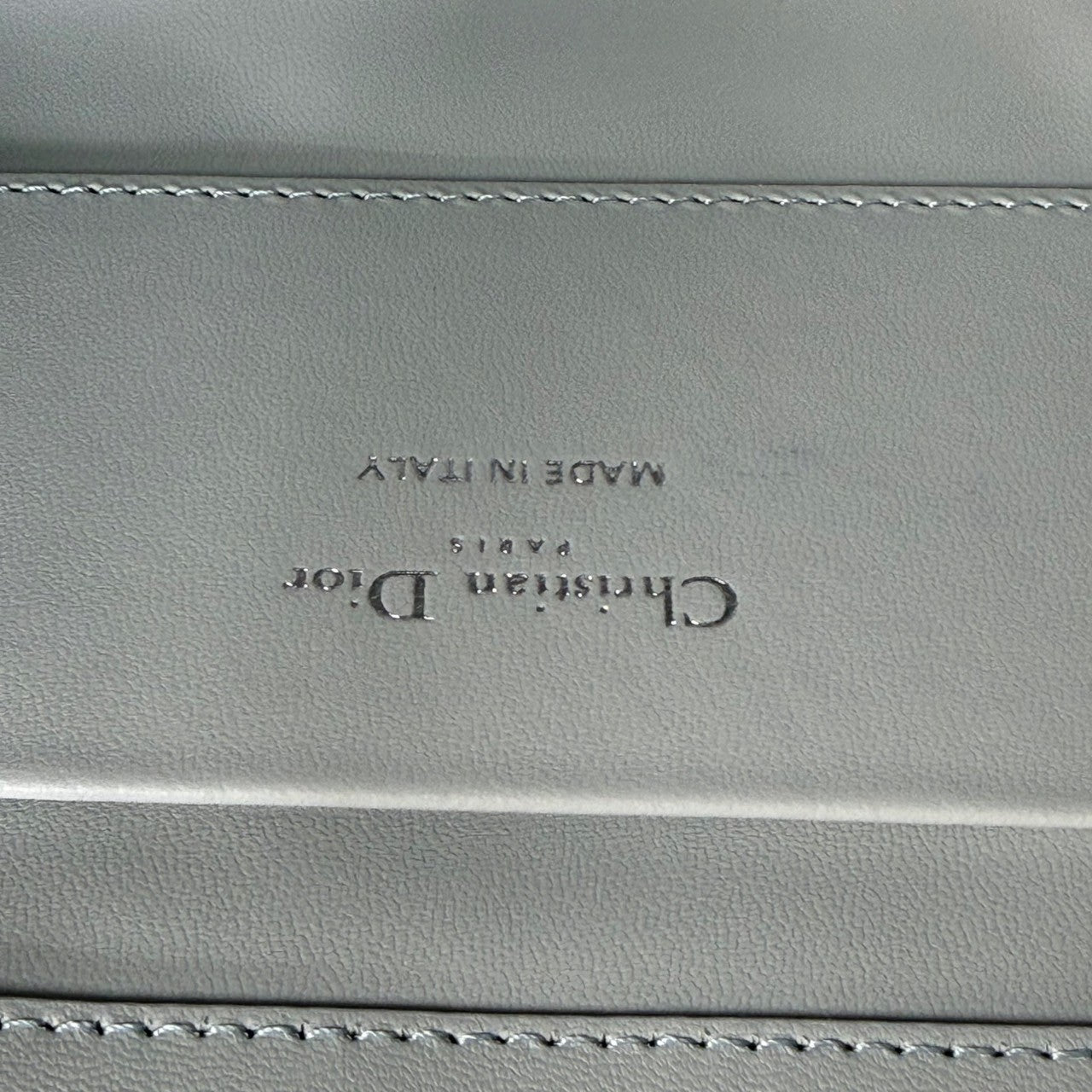 Christian Dior Toujours バーティカル トートバッグ スモール　マクロカナージュ カーフスキン　ペールブルー